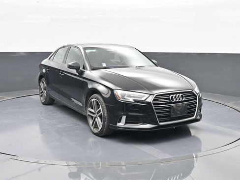 Used 2018 Audi A3 2.0T Premium image 1