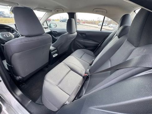 Used 2024 Toyota Corolla LE image 12