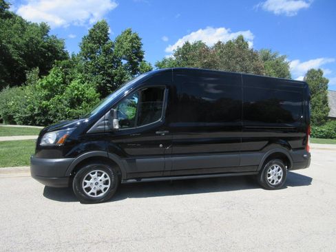 Used 2016 Ford Transit 250 148 Medium Roof RWD image 31