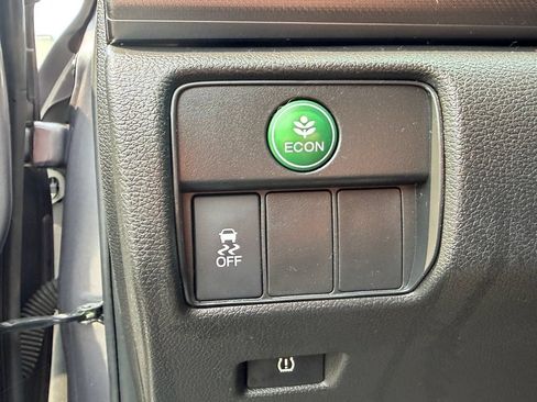Used 2014 Honda Accord LX image 24