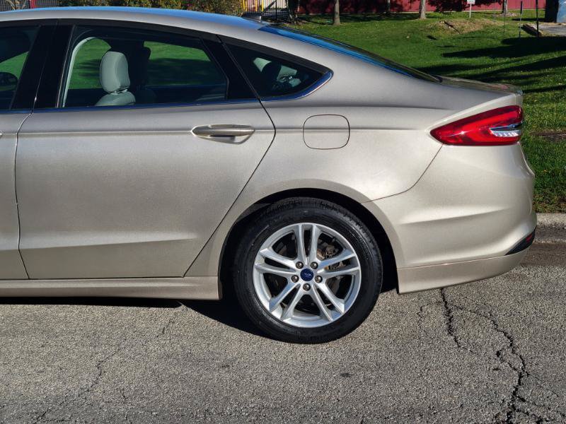 Used 2018 Ford Fusion S FWD image 37
