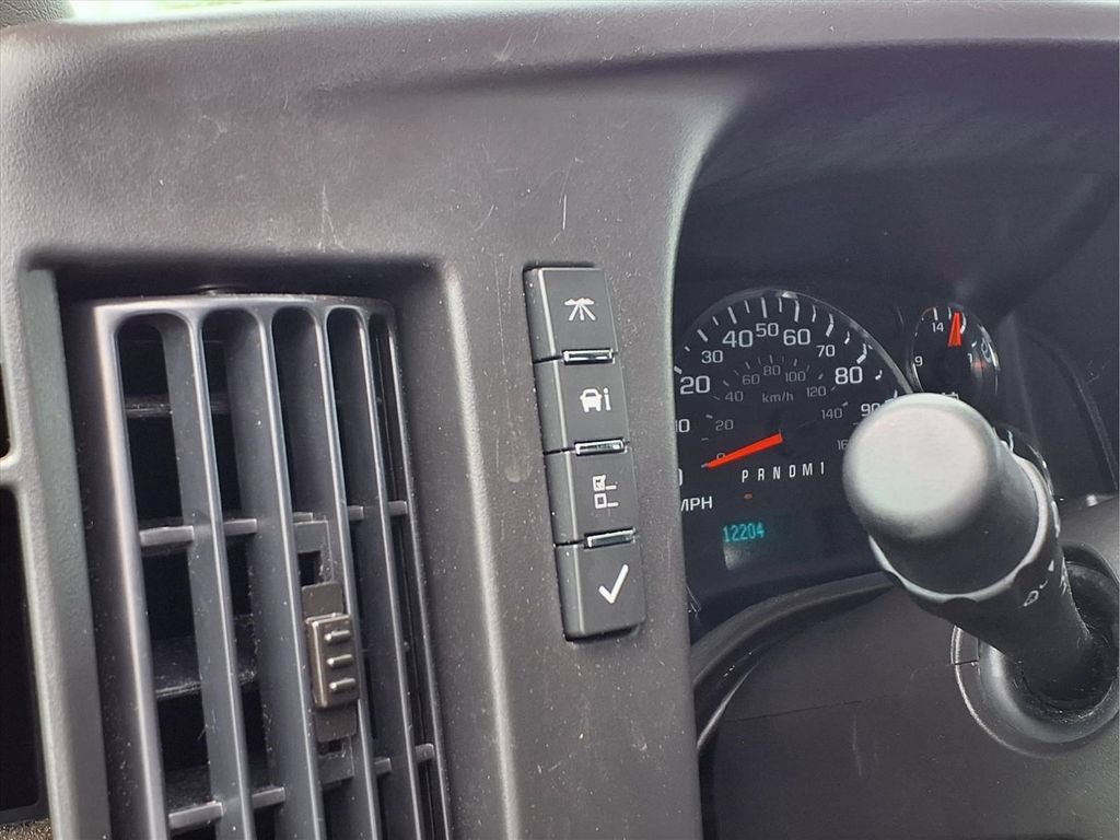 Certified 2025 GMC Savana 2500 w/ Driver Convenience Package RWD image 15