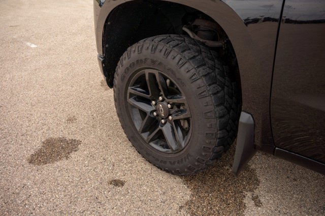 Used 2019 Chevrolet Silverado 1500 LT Trail Boss AWD/4WD image 12