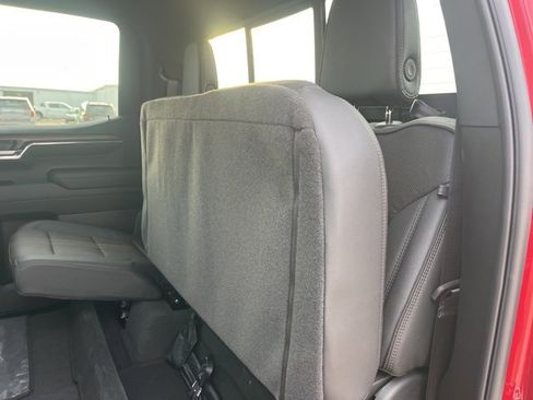 Used 2025 Chevrolet Silverado 1500 High Country image 45