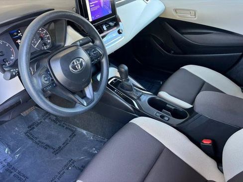 Certified 2025 Toyota Corolla LE FWD image 11
