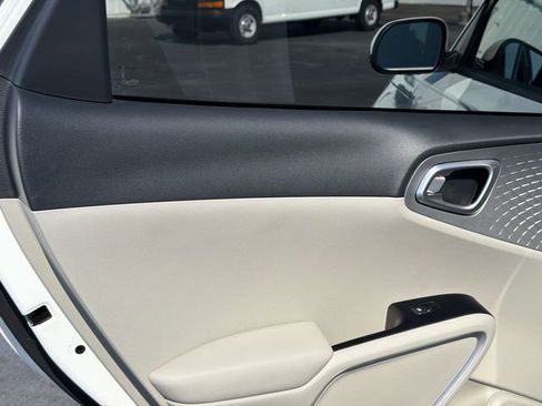 Used 2024 Kia Soul LX w/ Option Group 015 image 11