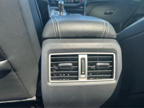 Used 2017 Nissan Maxima 3.5 SL image 16