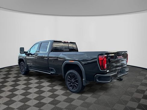 Used 2021 GMC Sierra 3500 Denali w/ Denali Black Diamond Edition image 5