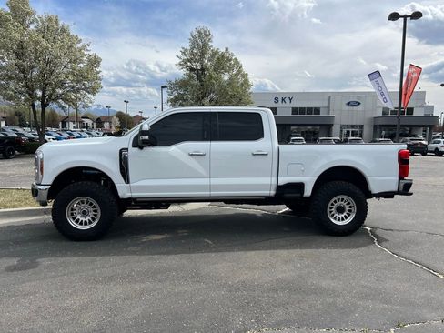 Used 2023 Ford F250 Lariat w/ Lariat Ultimate Package image 10