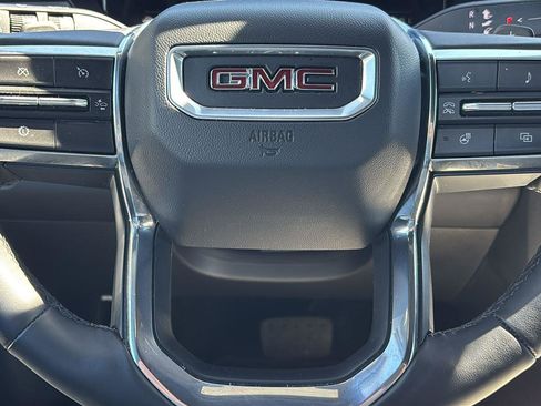 Certified 2025 GMC Acadia Elevation image 27