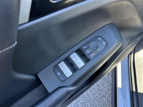 Used 2024 Mitsubishi Outlander SE image 20