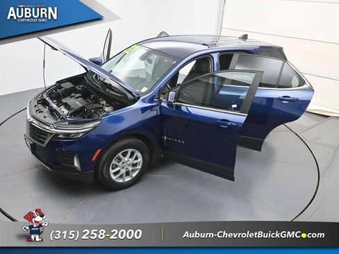 Used 2022 Chevrolet Equinox LT AWD/4WD image 36