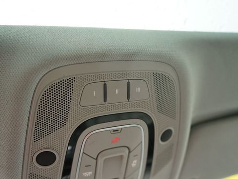 Used 2018 Audi A4 2.0T Premium Plus image 29