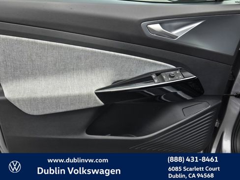 Certified 2023 Volkswagen ID.4 Pro image 10
