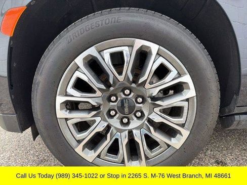 Used 2024 GMC Yukon XL Denali Ultimate w/ LPO, Floor Liner Package AWD/4WD image 61