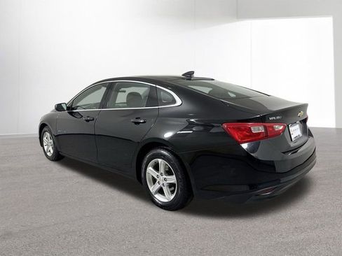 Used 2022 Chevrolet Malibu LS image 30