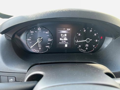 Used 2023 RAM ProMaster 2500 FWD image 25