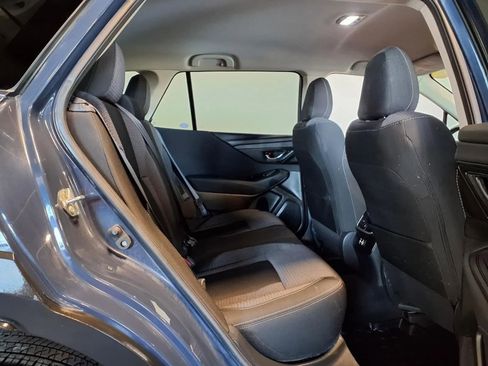 Used 2024 Subaru Outback Premium image 10