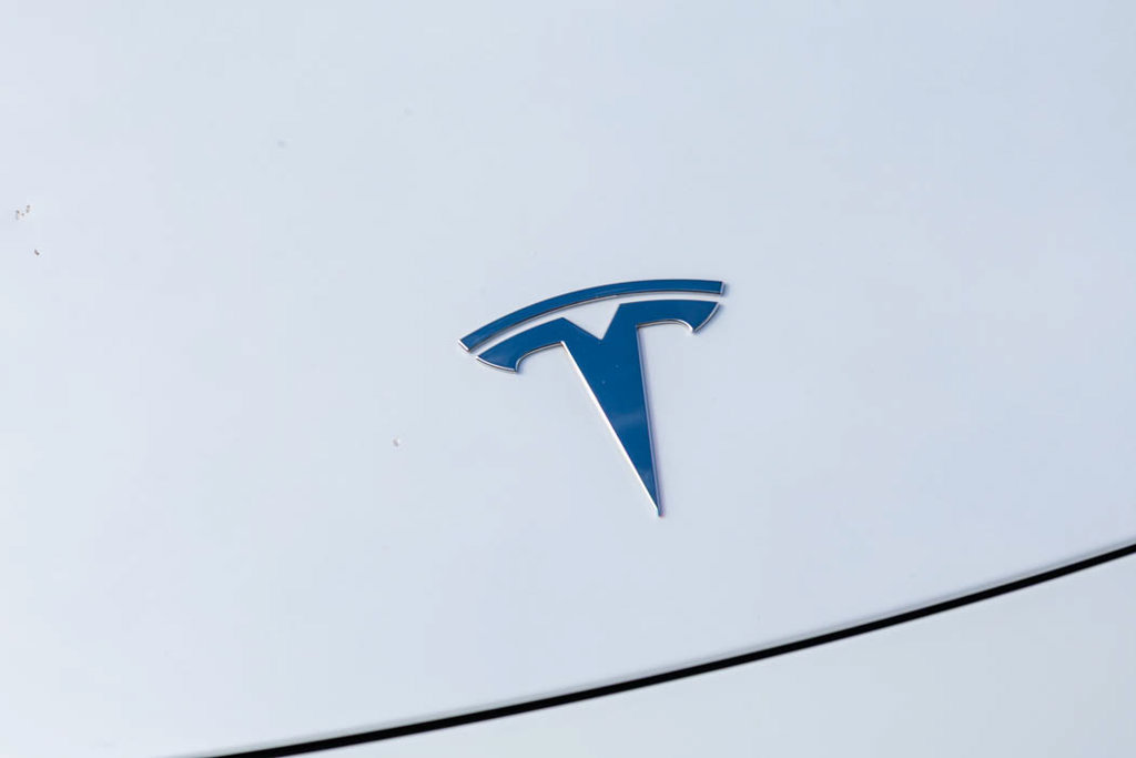 Used 2023 Tesla Model Y Long Range AWD/4WD image 33