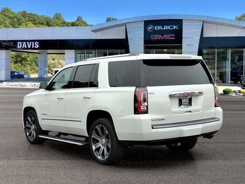 Used 2018 GMC Yukon Denali w/ Open Road Package AWD/4WD image 4