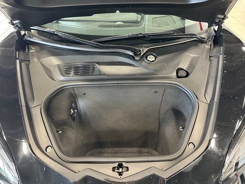 Used 2024 Chevrolet Corvette Stingray Convertible w/ Z51 Performance Package RWD image 20