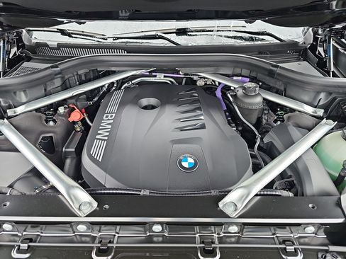 New 2027 BMW X7 xDrive40i w/ Executive Package AWD/4WD image 33