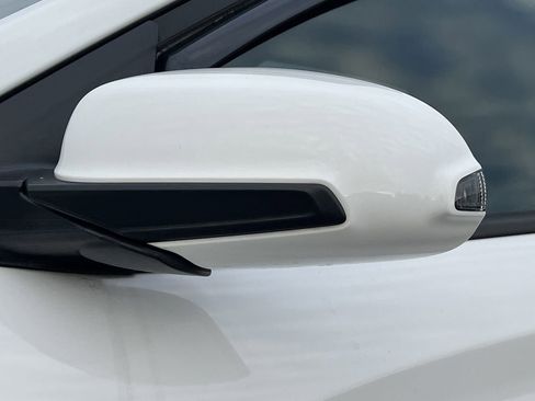 Used 2023 Hyundai Kona SEL image 32