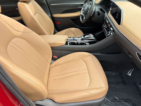 Used 2023 Hyundai Sonata Limited image 31