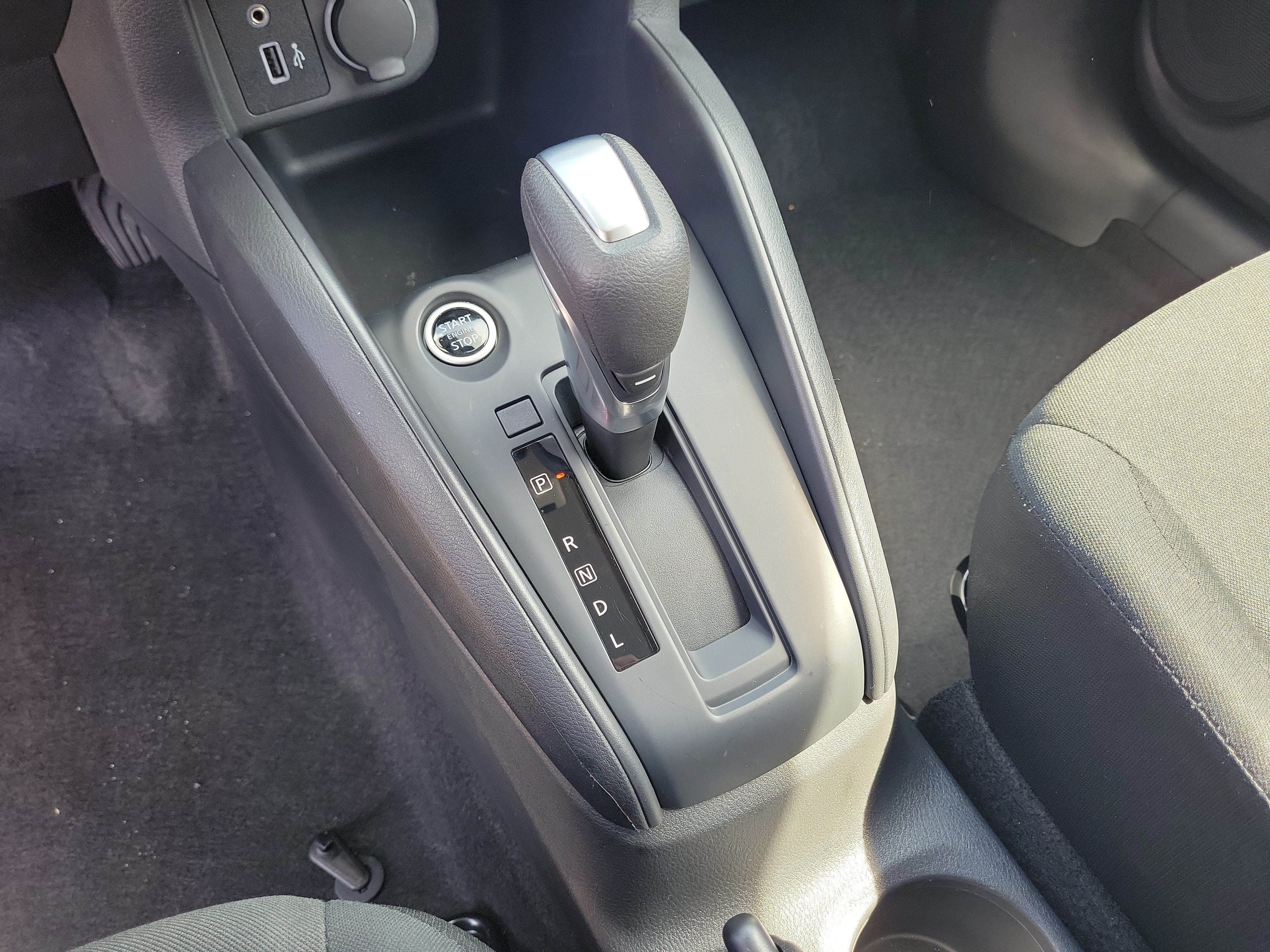Certified 2025 Nissan Kicks Play S FWD image 22