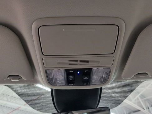 New 2026 Honda Odyssey Elite image 12