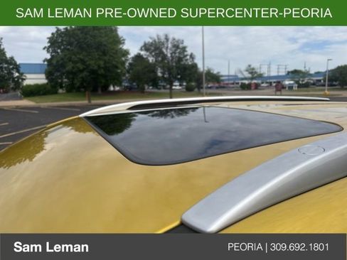 Used 2023 Kia Seltos SX w/ SX Sunroof Package AWD/4WD image 7