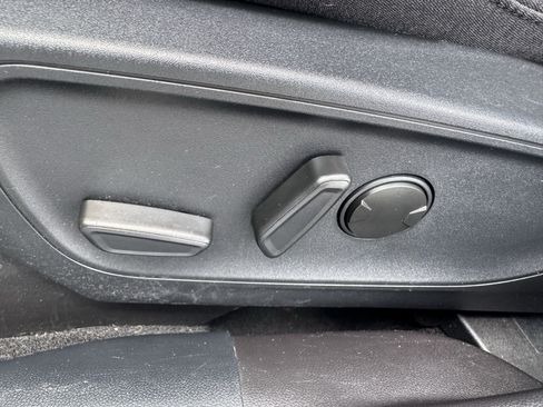 Used 2024 Ford Escape Active AWD/4WD image 10