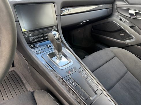 Used 2022 Porsche 718 Cayman GTS image 38