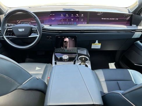 New 2025 Cadillac Escalade IQ Sport 2 image 10