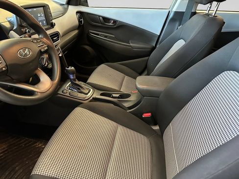 Used 2019 Hyundai Kona SE AWD/4WD image 9