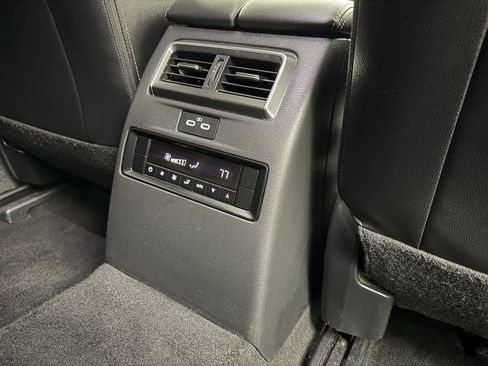 Used 2024 MAZDA CX-90 3.3 Turbo w/ Preferred Plus image 43