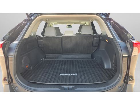 Certified 2020 Toyota RAV4 Limited FWD image 9