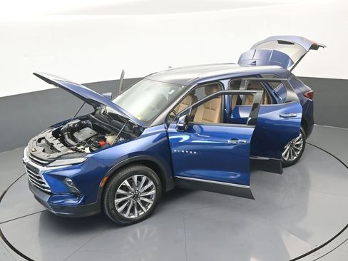 Used 2023 Chevrolet Blazer Premier image 65
