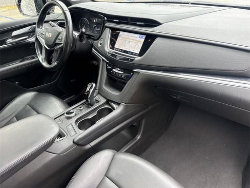 Used 2023 Cadillac XT5 Premium Luxury image 29