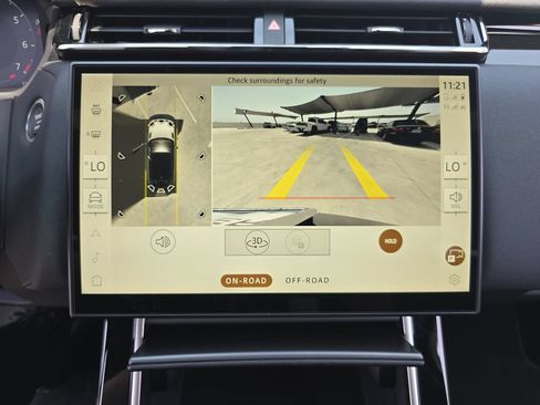 New 2026 Land Rover Range Rover Velar S AWD/4WD image 23