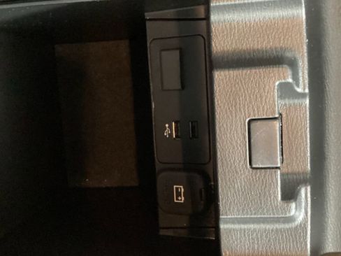 Used 2023 MAZDA CX-5 Carbon Edition image 32