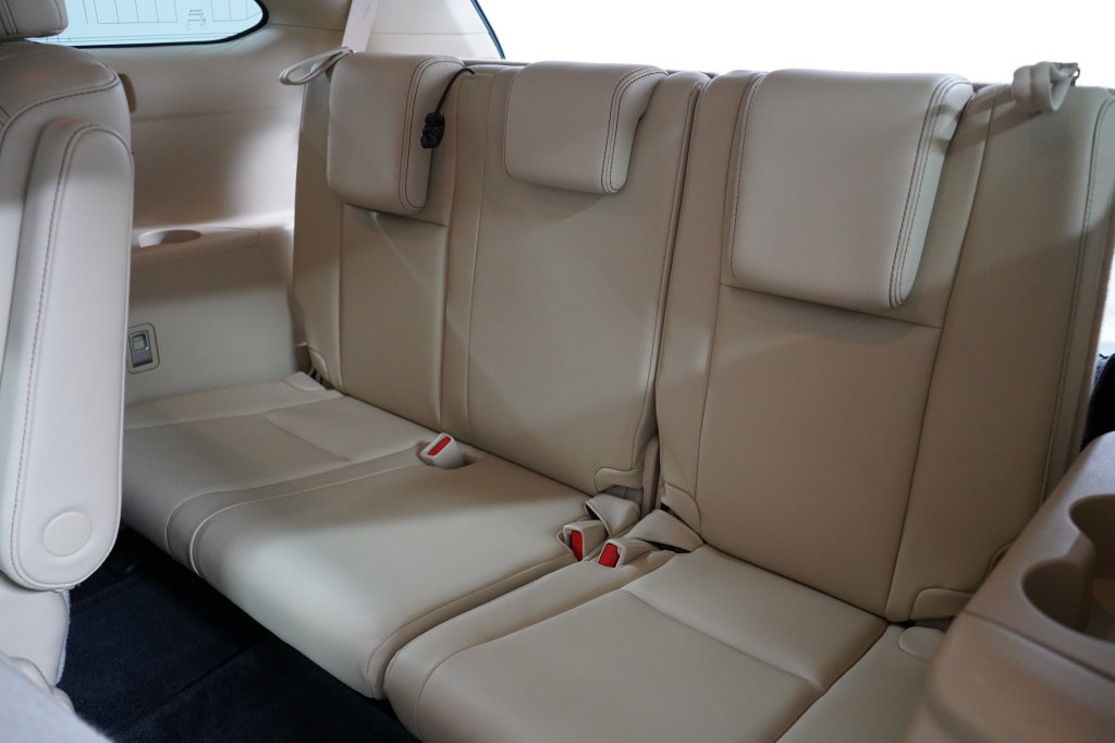 Used 2014 Toyota Highlander XLE AWD/4WD image 22