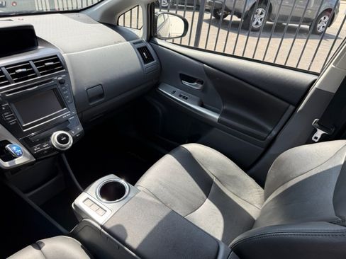 Used 2012 Toyota Prius V Three FWD image 14