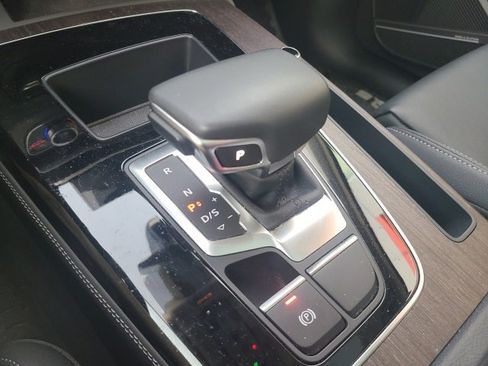 Used 2024 Audi Q5 2.0T Premium Plus w/ Premium Plus Package image 28