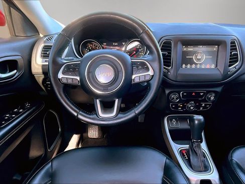 Used 2017 Jeep Compass Latitude w/ Popular Equipment Group image 8