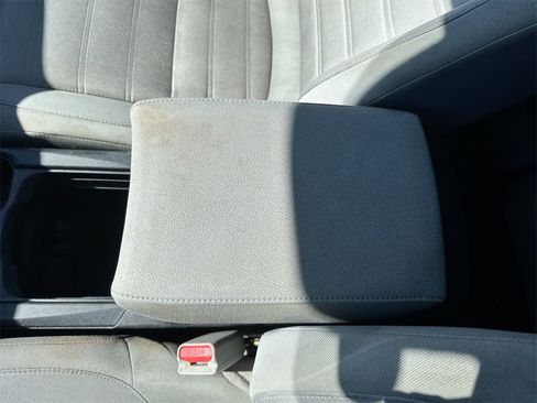 Used 2019 Honda CR-V EX image 24