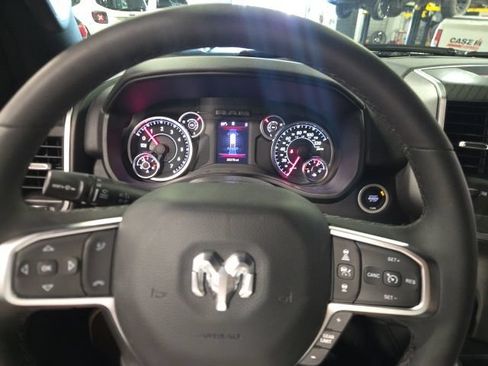 Used 2025 RAM 1500 Big Horn AWD/4WD image 17