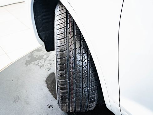 Used 2023 Audi Q5 2.0T Premium w/ Convenience Package image 37