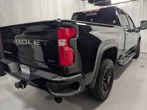 Used 2021 Chevrolet Silverado 3500 LTZ w/ LTZ Plus Package AWD/4WD image 6