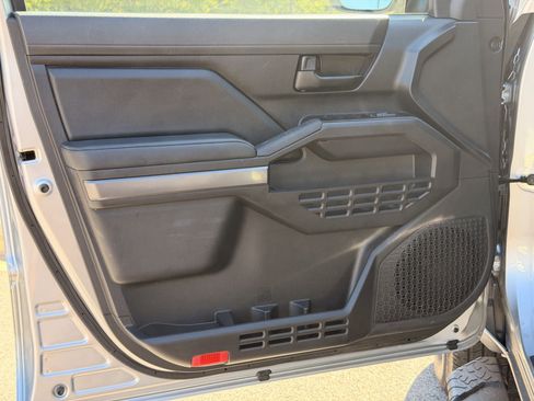 Used 2026 Toyota Tacoma SR5 RWD image 16
